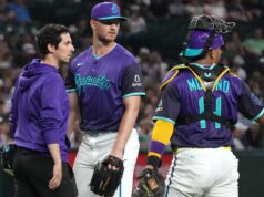 Soroka, do Diamondbacks, sai com lesão no quadril contra o Twins