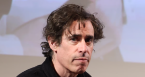 Stephen Mangan detona ingressos de teatro ‘caríssimos’ no West Finish: ‘Playground para pessoas ricas’
