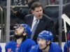 A contratação de Peter Laviolette pelos Kings sinaliza uma mudança em direção ao hóquei com mentalidade ofensiva