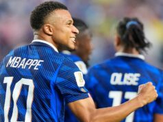 Mbappe marca duas vezes para liderar a França sobre o Iraque e chegar à fase de mata-mata