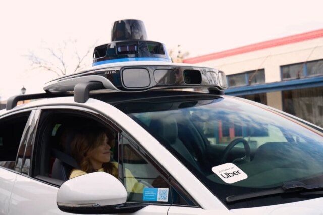 Waymo-on-Uber_1.jpg