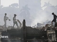 Equipes de resgate procuram sobreviventes nos escombros enquanto terremotos na Venezuela matam pelo menos 235