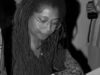 Frase do dia da ativista social americana Alice Walker: "A maneira mais comum pela qual as pessoas abrem mão de seu poder é…"