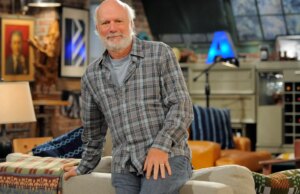 James Burrows, co-criador de "Saúde" e prolífico diretor, morre aos 85
