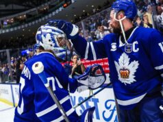 O goleiro Artur Akhtyamov leva Marlies à beira do título da Calder Cup