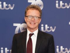 Nicky Campbell diz que filha ficou ‘gravemente ferida’ em atropelamento e fuga de bicicleta elétrica