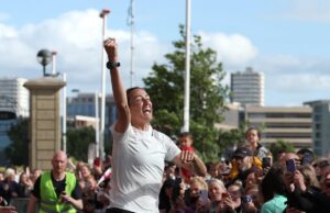 A ex-leoa Jill Scott ‘tão emocionada’ ao terminar o desafio do Sport Aid