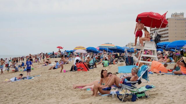 beach3.jpg