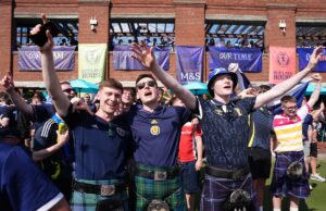 As celebrações do Exército Tartan começam em Boston para a primeira partida da Escócia na Copa do Mundo