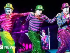Take That equilibrista diz que é uma ‘honra’ se apresentar com o grupo