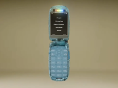 O novo flip telephone da Commodore se concentra em ‘Digital Detox’ e bloqueia aplicativos de mídia social