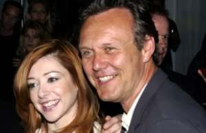 A estrela de Buffy teme que ‘nunca se curem’ da morte de Anthony Head