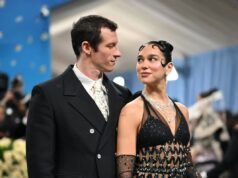 Callum Turner ‘cai em lágrimas’ quando a estrela de Hollywood e Dua Lipa se casaram em uma cerimônia discreta em Londres