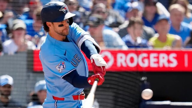 ernie-clement-blue-jays-home-run-fox-news-001.jpeg