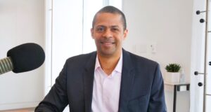 Do growth das pontocom à segurança da IA: F5 aos 30, com o CEO François Locoh-Donou