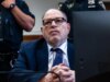 Tribunal de apelações mantém condenação de Harvey Weinstein por estupro na Califórnia