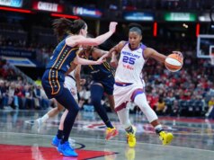 WNBA suspende Alyssa Thomas por bater na garganta de Caitlin Clark