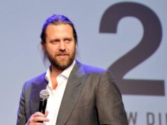 Carl Rinsch condenado a 2,5 anos de prisão por fraudar Netflix
