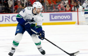 Relatório: Senadores demonstraram interesse em Jake DeBrusk de Canucks