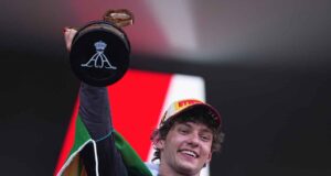 Kimi Antonelli vence Grande Prêmio de Mônaco e amplia sequência de vitórias