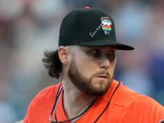 O comissário da MLB diz ao senador Hawley Giants que os jogadores não serão disciplinados por causa de versículos bíblicos nos bonés da Noite do Orgulho