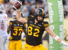 Bo Levi Mitchell lança 5 passes TD, Tiger-Cats vence Lions