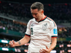 México vence a Tcheca e vence pela primeira vez todas as partidas da fase de grupos da Copa do Mundo
