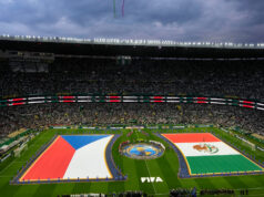 Canto homofóbico retorna na partida do México contra a Tcheca na Copa do Mundo