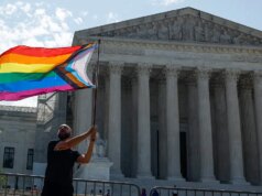 Pesquisa Gallup revela que o apoio dos americanos às questões LGBTQ+ está retrocedendo em meio a mudanças culturais