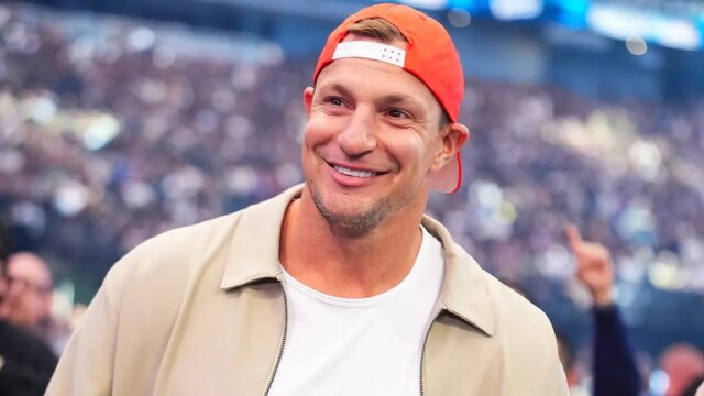rob-gronkowski-wrestlemania-las-vegas-fox-news-001.jpeg