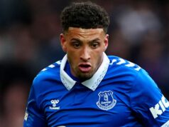 Rangers contrata Godfrey, ex-zagueiro do Everton, por empréstimo da Atalanta