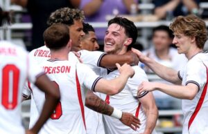 Gordon estrela na vitória da Inglaterra sobre a Costa Rica no último aquecimento para a Copa do Mundo