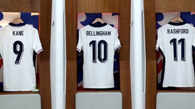 skysports-england-dressing-room_7263838.jpg