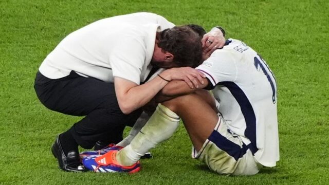 skysports-jude-bellingham-gareth-southgate_6627892.jpg