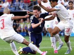 Keane rejeita grito de pênalti de McTominay: ‘Ele está querendo cair’