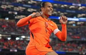 Japão empatou tarde e empatou com a Holanda
