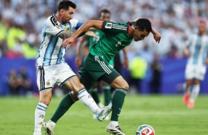 Argentina x Argélia: Messi deveria ter sido expulso? VOTO!