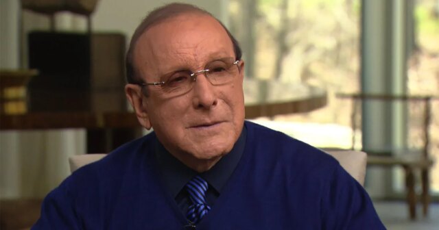 sm-clive-davis-2011-1920.jpg