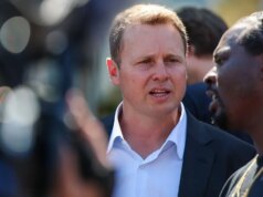 Spencer Pratt e Steve Hilton perdem terreno para os democratas na última queda do lote eleitoral na Califórnia