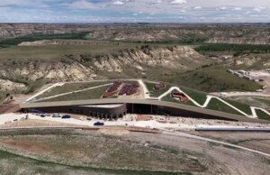 Inauguração da Biblioteca Presidencial Theodore Roosevelt em Badlands da Dakota do Norte