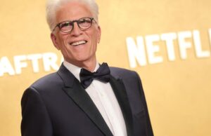 Ted Danson está se desculpando por assar Whoopi Goldberg com blackface em meio ao caso de 1993
