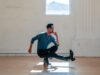 À medida que os espaços de dança de Los Angeles fecham, os dançarinos continuam passando por uma seca de financiamento
