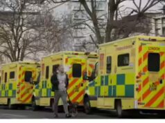 3 mortos em grande incêndio no oeste de Londres; Bombeiros lutam contra o inferno por mais de duas horas