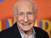 Feliz aniversário, homem de 2.000 anos. Mel Brooks está completando 100 anos