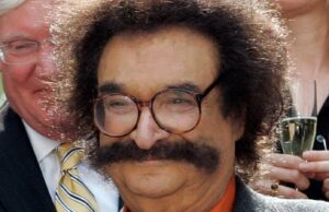Gene Shalit, crítico de cinema de longa knowledge do programa ‘At the moment’, com cabelo espesso e bigode enorme, morre aos 100 anos