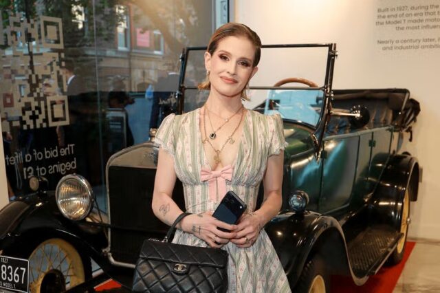 0_LAXBid-Art-Auction-In-Aid-Of-MIND-Charity-and-The-Ricky-Hatton-Foundation.jpg