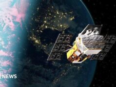 Nasa lança missão para salvar telescópio espacial em queda