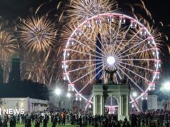 EUA comemoram seu 250º aniversário com fogos de artifício, sobrevoos e condições climáticas extremas