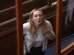 Fãs de Coronation Avenue ficam perplexos com o julgamento de Megan Walsh enquanto ficam com perguntas
