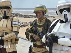 A cidade litorânea onde Stormtroopers patrulham a praia
